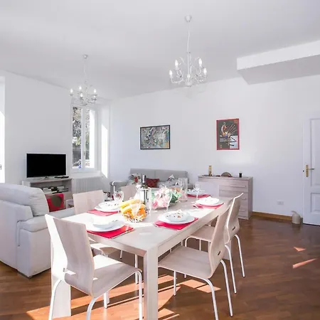 Larius Balcone Apartment Carate Urio
