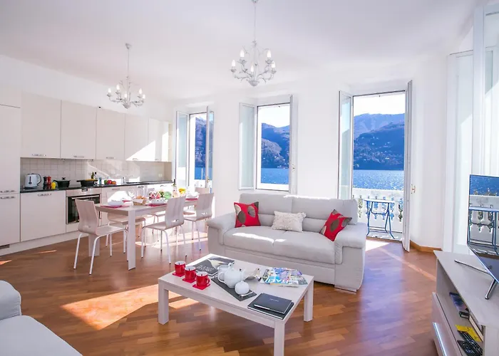Larius Balcone Appartement *